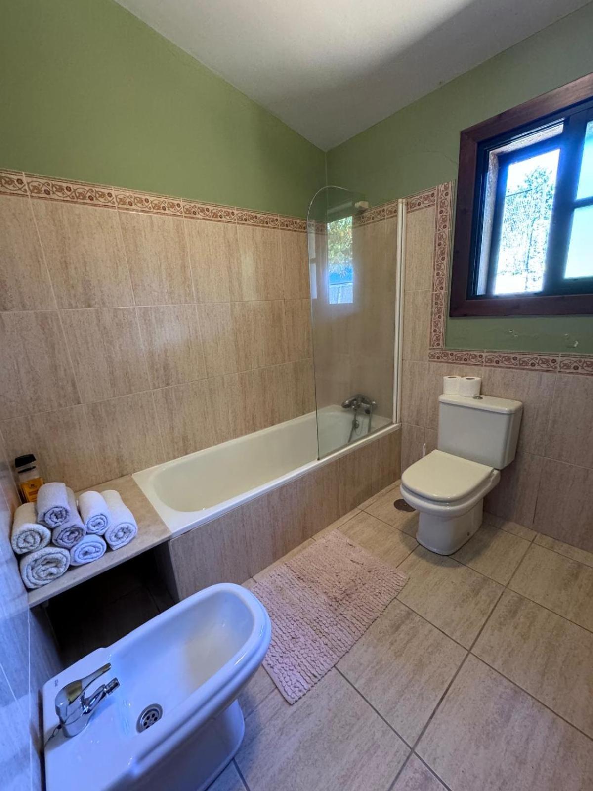 Casa 2 Habitaciones Con Piscina Y Cenador Al Aire Libre Pontevedra Ngoại thất bức ảnh